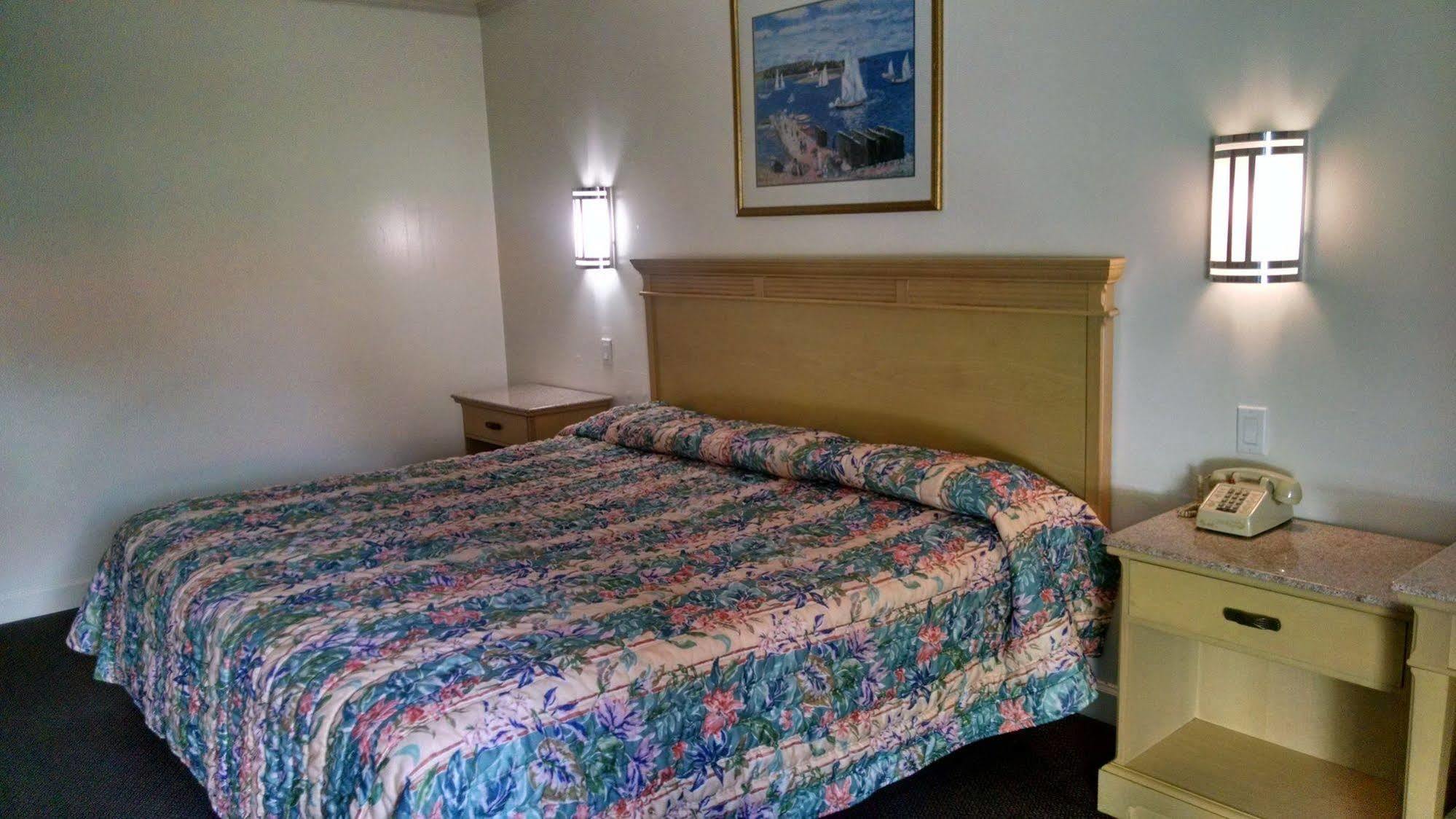 Budget Lodge Newport News Exterior foto